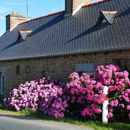 Gite Breton Sur La Cote De Granit Rose Villa Pleudaniel Exterior foto